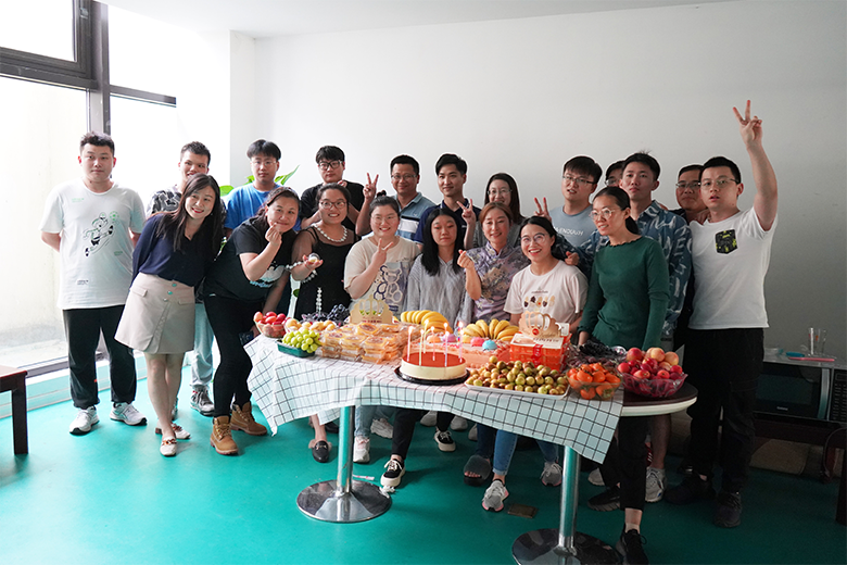 月圓中秋 · 集體慶生 | 溫馨九月，迎佳節(jié)，賀生辰，共團(tuán)圓！