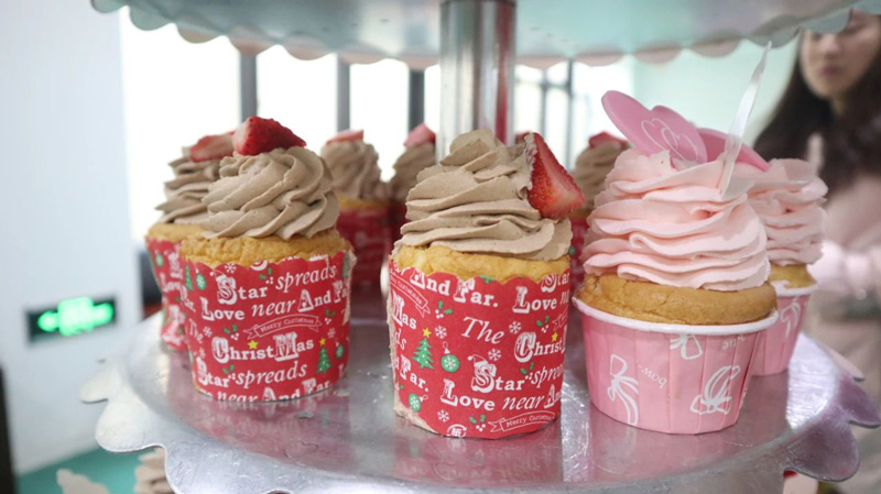 繽紛平安夜，歡樂圣誕節(jié) | 寶開舉辦第四季度員工集體生日會