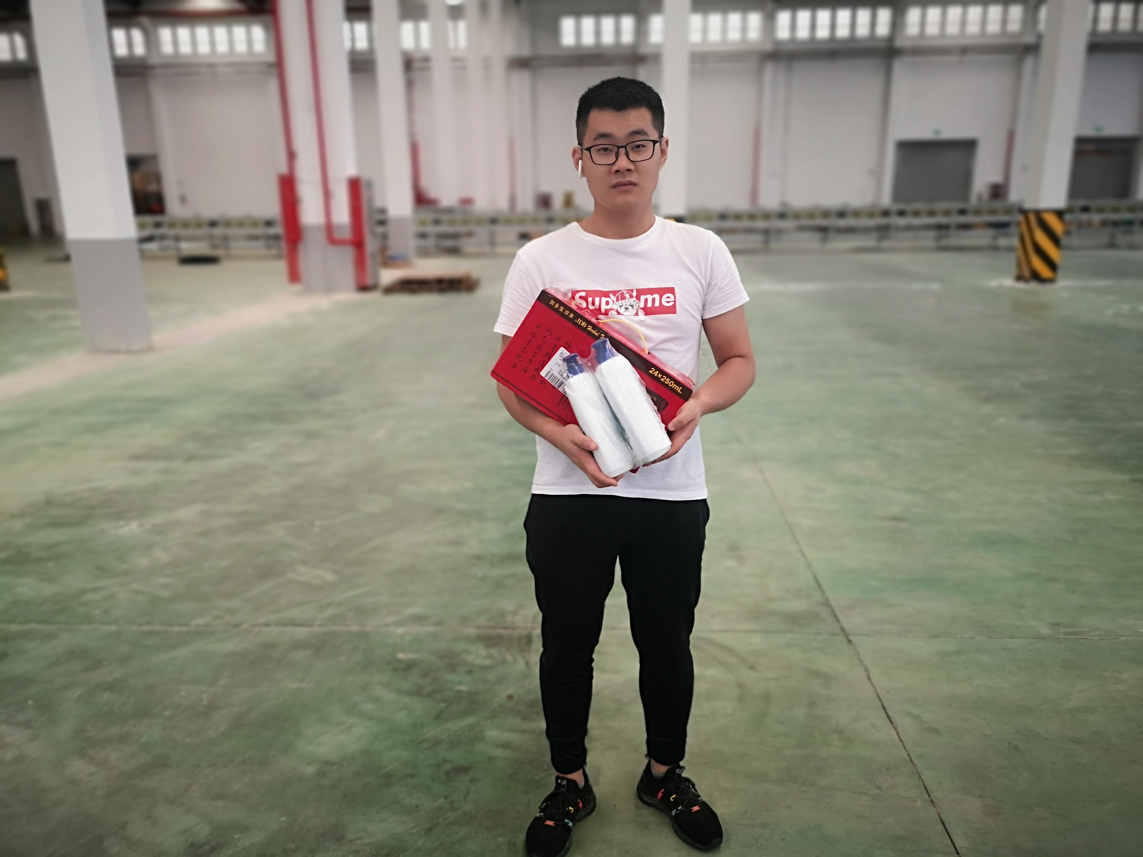 關(guān)愛職工 · 夏送清涼 | 寶開工會赴一線送清涼，致敬高溫下的堅守