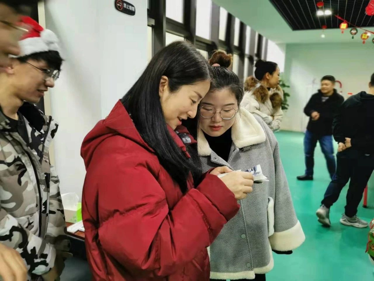 圣誕主題生日趴 | 濃情暖意平安夜，誕愿有你共前行