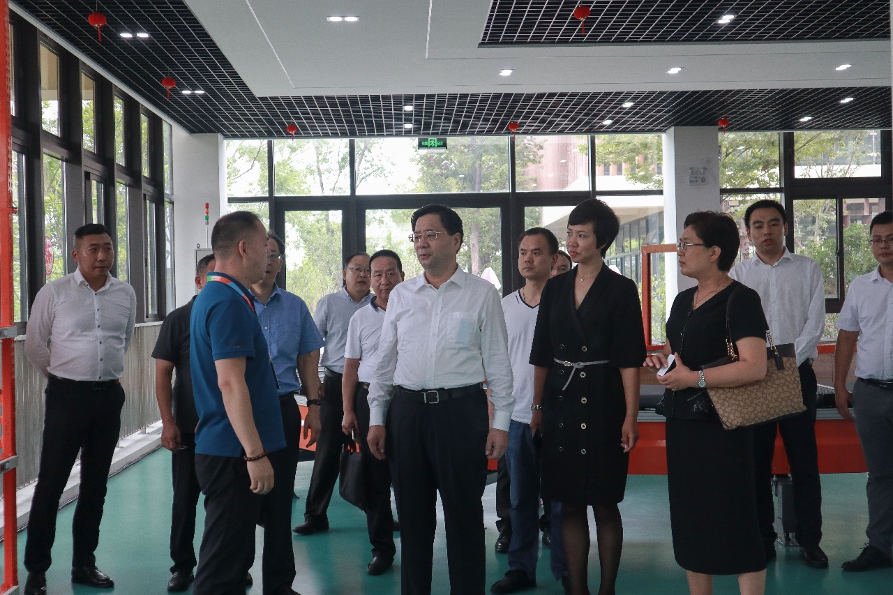 快訊 | 河北省工信廳、石家莊市委市政府領(lǐng)導(dǎo)蒞臨寶開智能參觀考察
