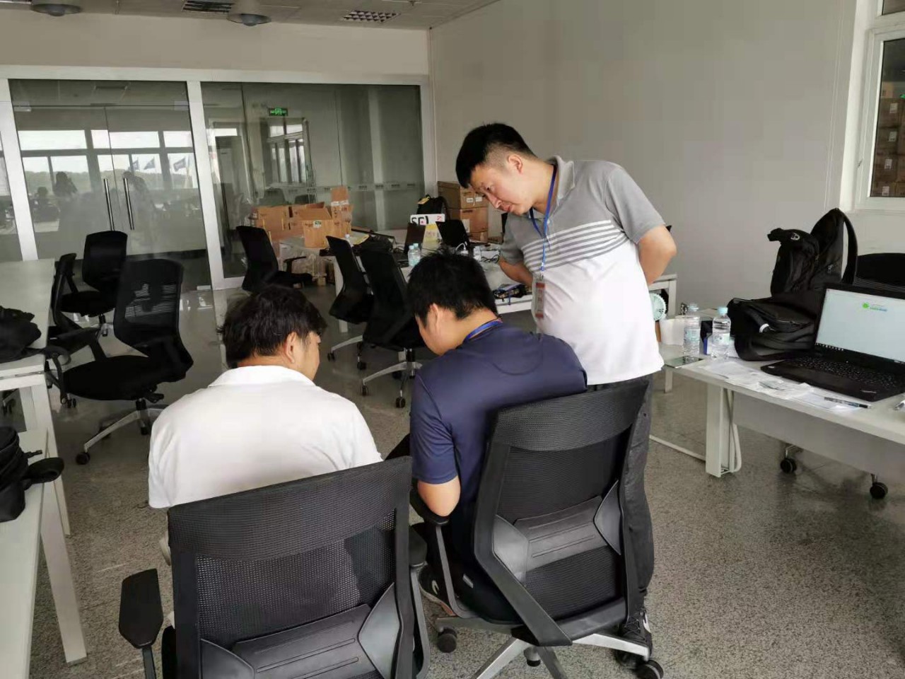 夏送清涼，集體慶生，慰問一線 | 致我們的一線伙伴：辛苦了！