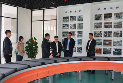 簡(jiǎn)訊 | 浙江省紹興市柯橋區(qū)發(fā)改局、招商局領(lǐng)導(dǎo)蒞臨寶開參觀考察